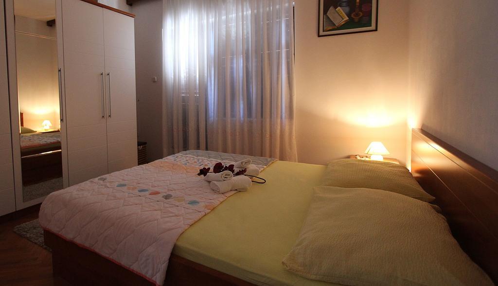 Apartment Adriana Макарска Экстерьер фото
