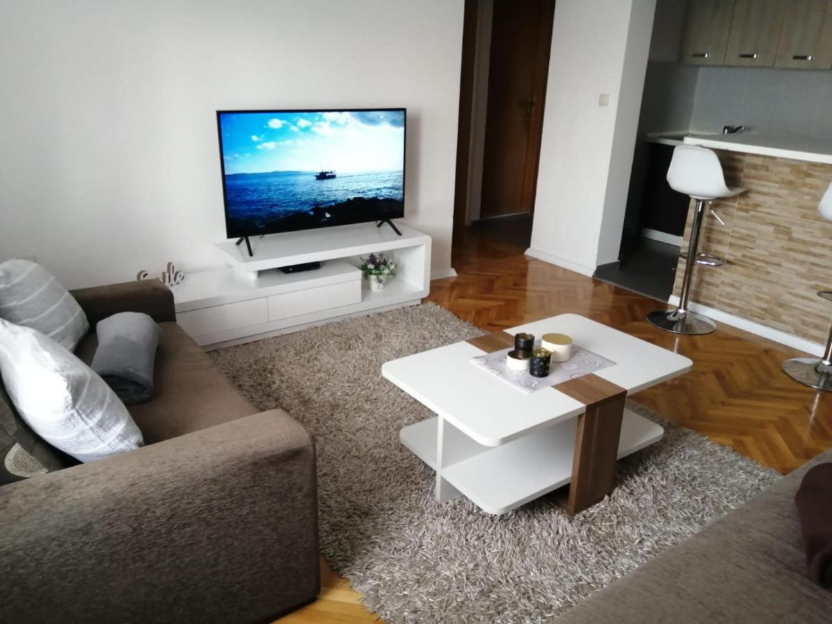 Apartment Adriana Макарска Экстерьер фото