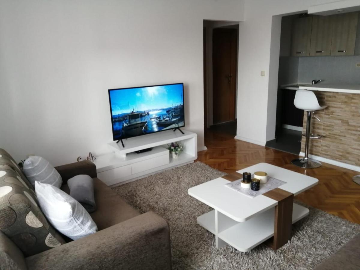 Apartment Adriana Макарска Экстерьер фото